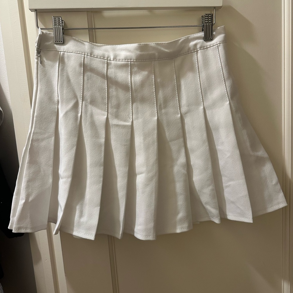 White Ruffled Skirt - Picture 2 of 2